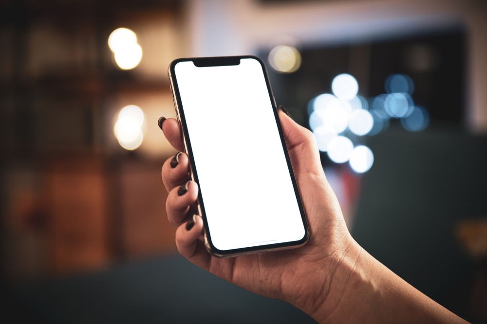 Apple, pe cale să lanseze cel mai ieftin iPhone cu display de 6,7 inch